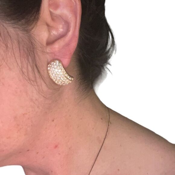 Vintage Roman Gold Plated Swarovski Paved Crystal Clip On Huggies Earrings - Picture 9 of 9